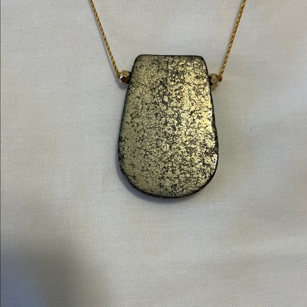 NWT.  Pyrite Pendant Necklace.